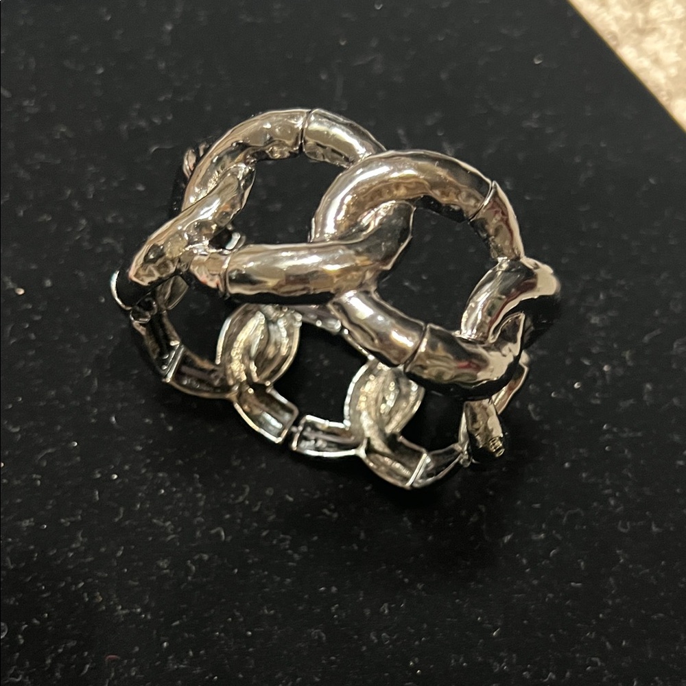 Fun metal gray chain link bracelet